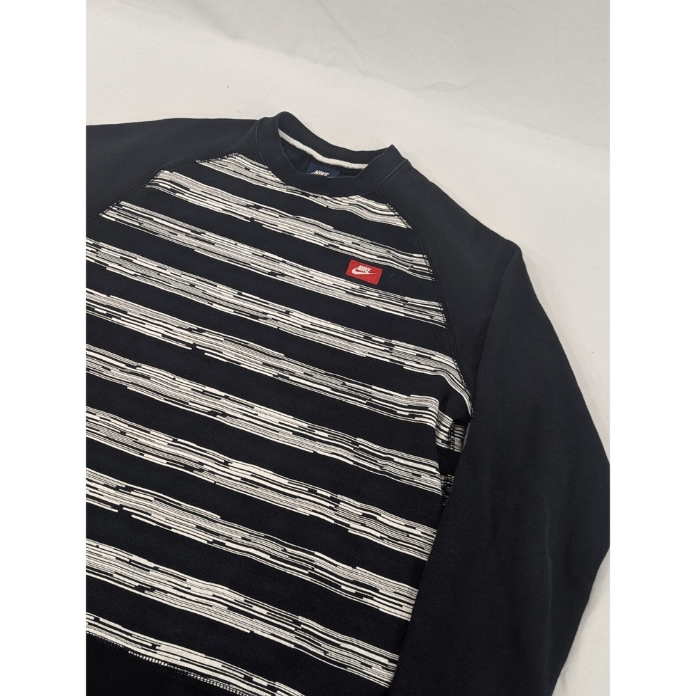 Nike Sweater Mens Medium Black White Speed Stripe Crewneck Sweatshirt Striped M‎